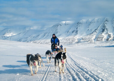 svalbard-husky-safari-04-blueberrytravel