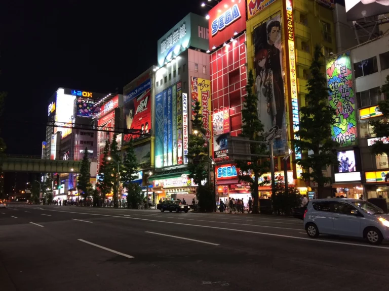 Akihabara: cosa vedere, e fare, nella città elettrica